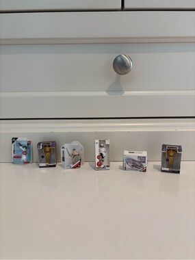 Mini Brands Star Wars Figurines